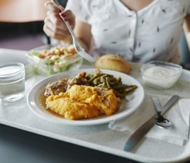 Restauration collective plateau repas crous de nantes