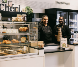 FoodChéri Café avec deux serveurs