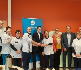 Equipe de cuisine et cantine du lycée agricile de Cibeins