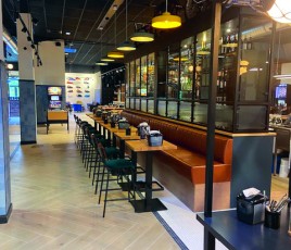 FOODCOURT83_SAINTLEONARD