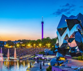 V1 Futuroscope DR JL Audy - Futuroscope