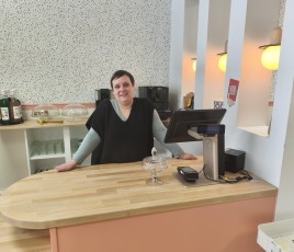 CHATEAUROUX MIRETTE CACAHUETE CR LES BOUTIQUES DE CHATEAUROUX.JPG