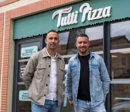 1 SEBASTIEN ET JULIEN BORI©_CR_TUTTI PIZZA (1).jpg