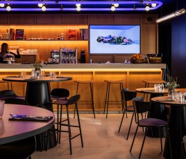 Blue Café F1