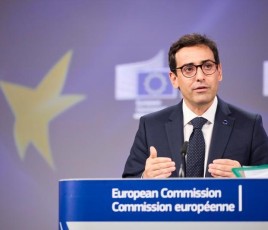 UN HOMME COMMISSION EUROPéenne