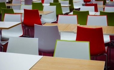 tables chaises cantine