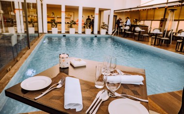 Table piscine