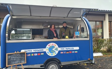 AURILLAC.FOOD_.TRUCK_.MIAM_.MONDE_.cr_.MIAM_.LE_.MONDE