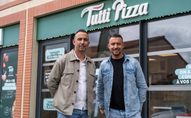 1 SEBASTIEN ET JULIEN BORI©_CR_TUTTI PIZZA (1).jpg