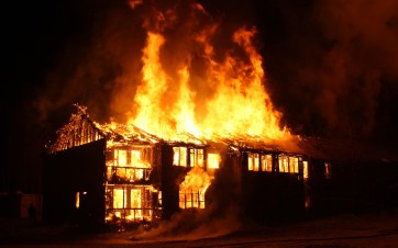 incendie feu maison Pixabay