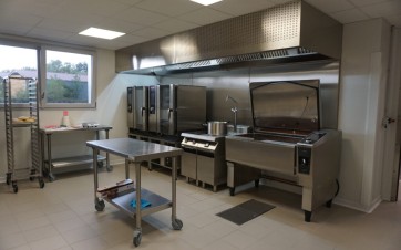 fours et sauteuses cuisine centrale