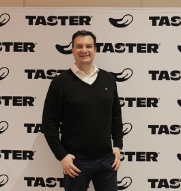 BERTRAND PEYRAT TASTER.jpg