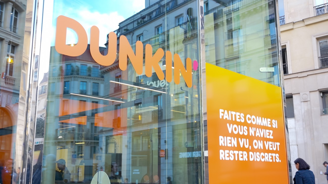 DUNKIN'