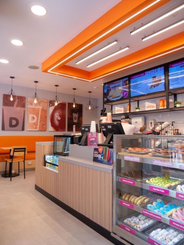 DUNKIN 