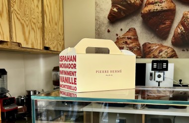 Le packaging dédié aux viennoiseries signées Pierre Hermé