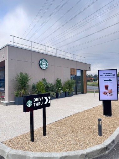 Starbucks_Villebon 10.jpeg