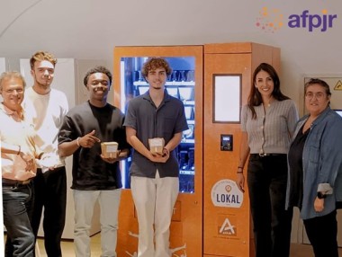 Equipe afpjr cantine connectee