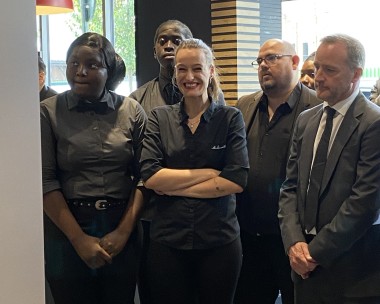 MCDONALDS AGNES DIRECTRICE ALTERNANTE.jpg