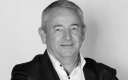 portrait cadré serré en noir et blanc